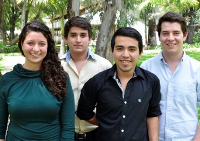 Consulado de EEUU premia a estudiantes del ITESO