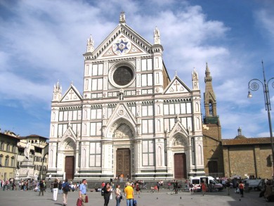 Santa Croce, el mausoleo de Florencia