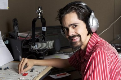 73 horas ininterrumpidas al aire le dan a egresado el World Radio Challenge