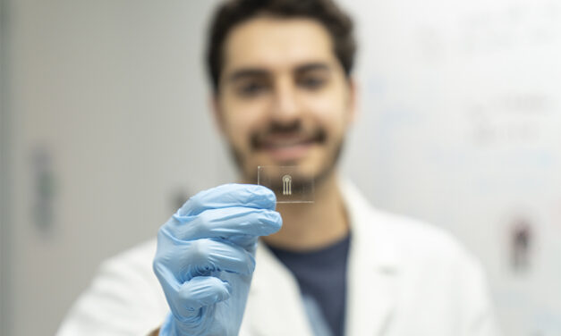 Itesianos trabajan en un sensor de medición de glucosa en saliva